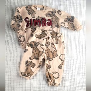 H&M Lion King sweat shirt and pants
